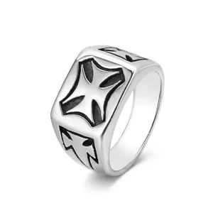 Retro Stainless Steel Cross Square Signet Ring For Men Punk Gothic Distressed Silver Iron Cross Band Ring Fashion Jewelry