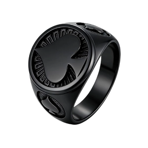 Men's retro punk spade ring in matte black stainless steel with raised embossing