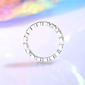 Elegant S925 sterling silver heart-shaped eternity ring with sparkling zircon stones