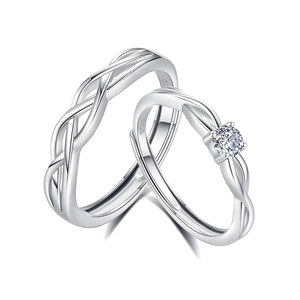 Set di anelli per coppia in argento sterling S925 con design mobius ritorto regolabile