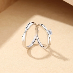 S925 sterling silver couple rings with heart gemstone and elegant twisted open band