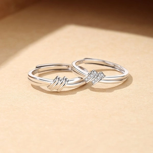 Polished S925 sterling silver infinity knot adjustable rings for couples with zircon