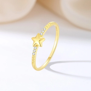 Elegant gold S925 sterling silver ring with a polished star and small zircon stones