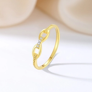 Elegant S925 sterling silver chain ring with gold plating and three white zircons
