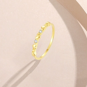 S925 sterling silver gold heart ring featuring delicate cubic zirconia inlays