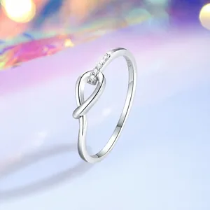 Bague empilable en argent sterling S925 en fer à cheval avec accents de diamants