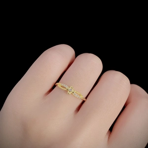 Elegant S925 sterling silver flower ring with micro-set diamonds on finger