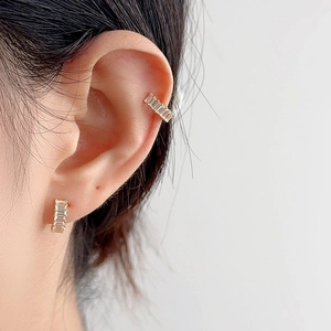 Ensemble de manchette d'oreille C et puce en argent S925 avec cristaux rectangulaires dorés