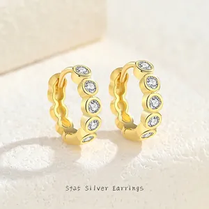 Minimalist S925 Sterling Silver Small Round Hoop Earrings For Women Micro Pave Zirconia Wavy Huggie Earrings Gold Silver Plated Daily Jewelry