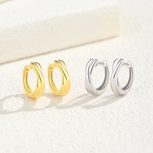 Minimalist S925 silver cross hoop earrings in polished gold and silver plated finish