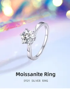 Macro shot of 1ct moissanite gemstone with classic six-prong setting on S925 silver ring