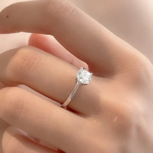Classic S925 sterling silver ring with 0.5CT moissanite stone in four-prong setting