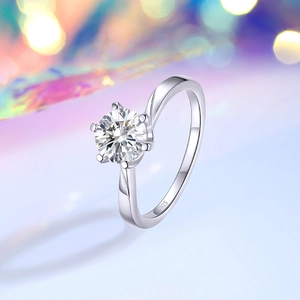 Classic 1ct moissanite S925 silver ring with 6-prong setting and elegant twisted band