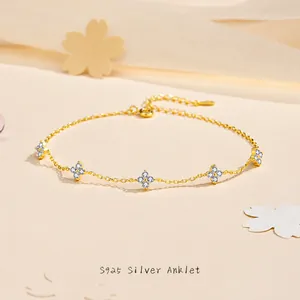 S925 Sterlingsilber Vierblättriges Kleeblatt Fußkettchen Für Damen Funkelnde Zirkonia Eingelegte Verstellbare Kette Ethno-Stil Schmuck