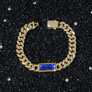 10mm Goldarmband im Cuban-Style mit Zirkonia-Besatz und blauem rechteckigem Edelstein