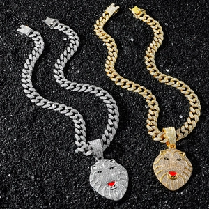 Pendentifs tête de lion hip hop en or et argent avec chaînes à maillons cubains givrés