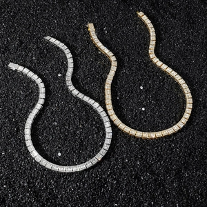Collier chaîne de tennis hip hop avec zircone cubique carrée en finition or et argent