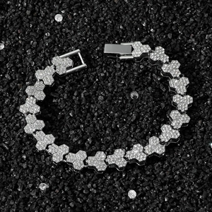 Men's hip-hop silver chain bracelet with triangle links and pavé diamonds on black stones