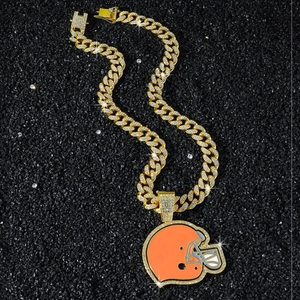 Men Hip Hop Iced Out Football Helmet Pendant Necklace Zinc Alloy Rhinestone Cuban Link Chain Jewelry For Streetwear Party