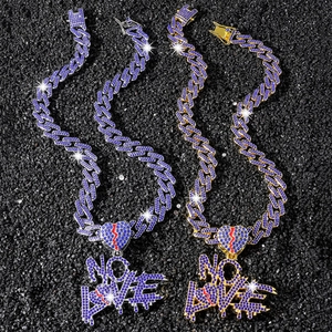 Collane con pendente a cuore NO LOVE con strass su catene cubane oro e argento