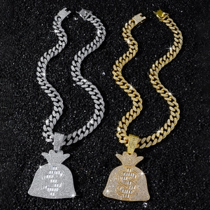 Pendentif sac d'argent avec signe dollar sur chaîne cubaine en or et argent
