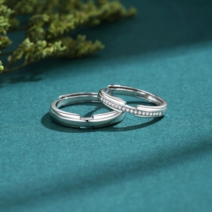 Luxurious S925 sterling silver couple rings set with elegant sparkling pavé diamonds