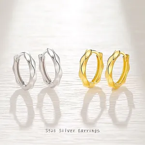 Boucles d'Oreilles Créoles Plissées Texture Vague Argent Sterling 925 Minimaliste Géométrique Pour Femmes Bijoux