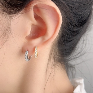 Minimalist S925 sterling silver huggie earrings with sparkling CZ pavé in gold and silver
