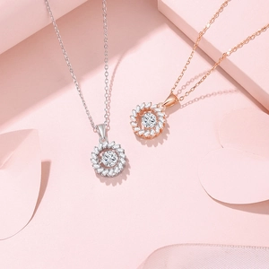 Elegant S925 sterling silver windmill necklaces in silver and rose gold with moissanite