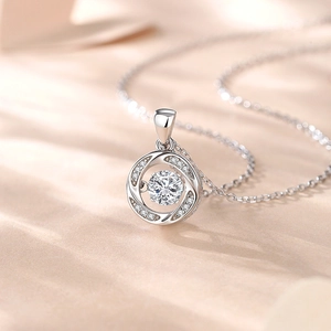 Elegant s925 sterling silver dancing heart pendant necklace with shimmering zircon