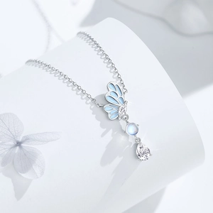 Collier pompon papillon en argent S925 avec pierre de lune et pendentif en zircon poire
