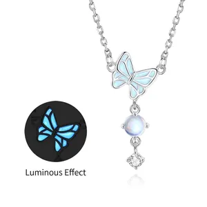 Collier papillon en argent sterling S925 avec pierre de lune et pendentif lumineux bleu