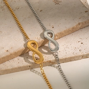 Minimalist stainless steel infinity figure-8 charm bracelet in gold and silver finish