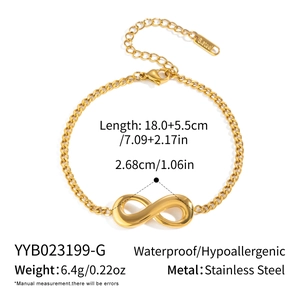 Detailed view of gold stainless steel infinity bracelet with 18cm chain and 5.5cm extension