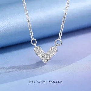925 Sterling Silver Heart Pendant Necklace V-Shape Pave Cubic Zirconia Minimalist Light Luxury Clavicle Chain Jewelry For Women