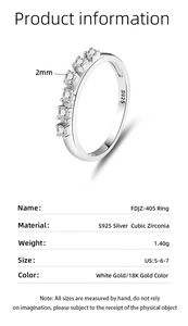 Detalle de anillo de plata S925 con circonitas de 2mm y sello S925 en el interior