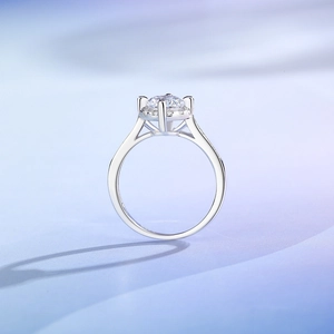Elegante anello a corona in argento S925 con moissanite da 1ct e diamanti laterali lucidi
