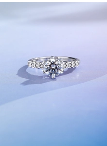 Macro view of S925 sterling silver ring showing honeycomb band and hallmark detail