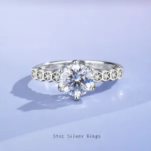 925 Sterling Silver Moissanite Zirconia Ring For Women Luxurious Honeycomb Crown Design Engagement Wedding Fashion Jewelry Adjustable Ring