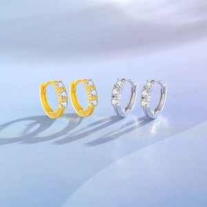Minimalist S925 silver hoop earrings with three sparkling zircons in gold and silver