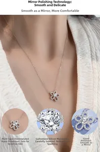 Détail du pendentif fleur en moissanite avec polissage manuel et protection nano-plaquée