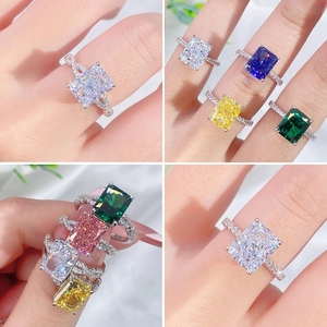 Anello in argento S925 con diamanti taglio Radiant scintillanti in cinque colori diversi