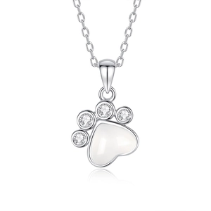 S925 silver cat claw necklace with heart-shaped white chalcedony and zircon stones