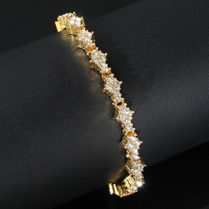 Bracelet de tennis hip hop doré avec pendentifs étoiles croisées sertis de cristaux