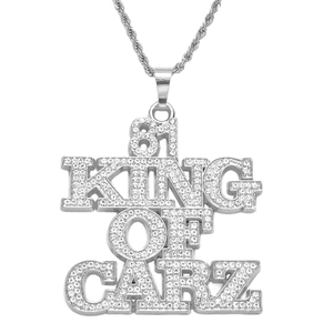Ciondolo Hip Hop 81 King of Carz con zirconi cubici e catena a corda ritorta