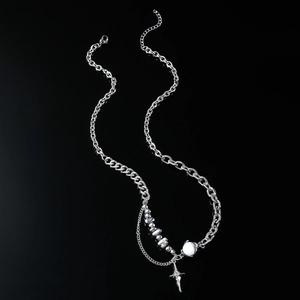 Star-shaped pendant cat-eye stone necklace with multi-layer steel chain in silver