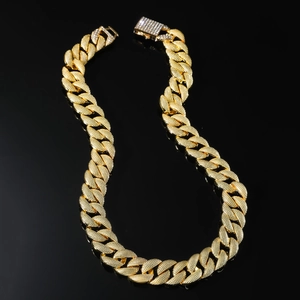 Collier Cubain Iced Out pour Hommes Chaîne en Alliage de Zinc et Strass Style Hip Hop Punk Bijoux de Mode Collier Bracelet