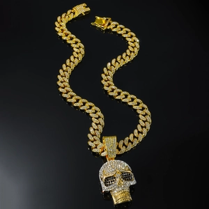 Hip Hop Iced Out Skull Pendant Necklace Zinc Alloy Rhinestone Cuban Link Chain For Men Street Retro Jewelry Gift