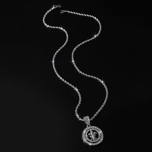 Collier hiphop avec pendentif croix argenté serti de zircons et chaîne corde