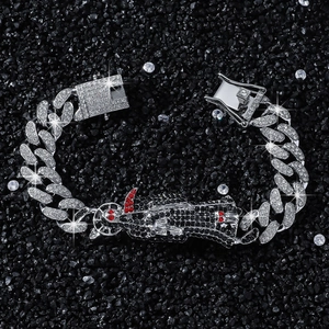 Herren Punk-Armband mit Santa Muerte Anhänger, Panzerkette und funkelnden Kristallen
